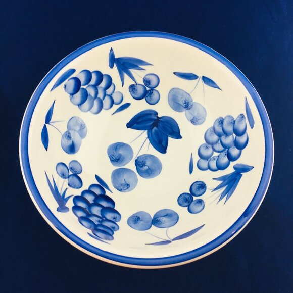 STOVIGLIERIE White Blue Fruit Trim Large Pottery Italy Round Serving Pasta Bowl - Picture 2 of 11